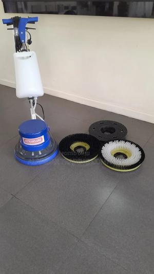 Floor Scrubber - thumbnail 2