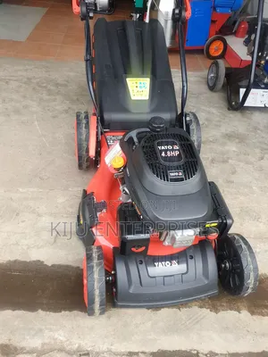 Lawnmower Yato