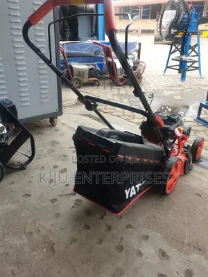 Lawnmower Yato