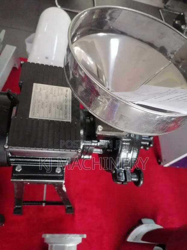 Milano Grain Grinder Heavy Duty With Motor. - thumbnail 3