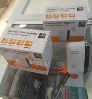 Mini Wireless //Wifi Repeater Wifi Range Extender - main view