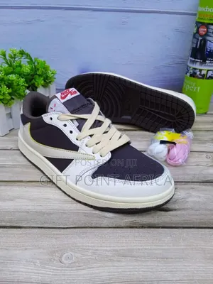 Nike Cactus Jack Low Cut Unisex Sneakers
