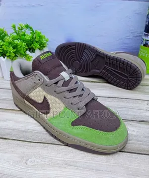 Nike SB Low Cut Sneakers