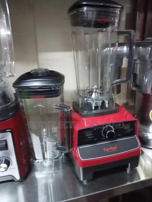 Signature Commercial Blender