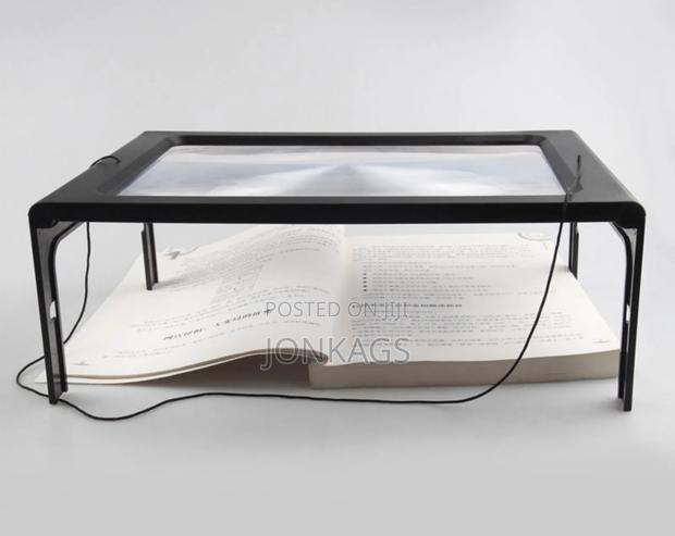 A4 Magnifying Glass With Stand - thumbnail 3