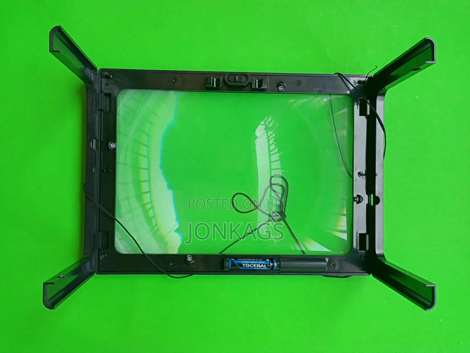A4 Magnifying Glass With Stand