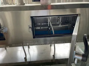 Automatic Bottle Shrink Labeling Machine