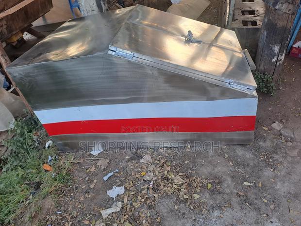 Stainless Steel Meat Carrying Containers - thumbnail 3