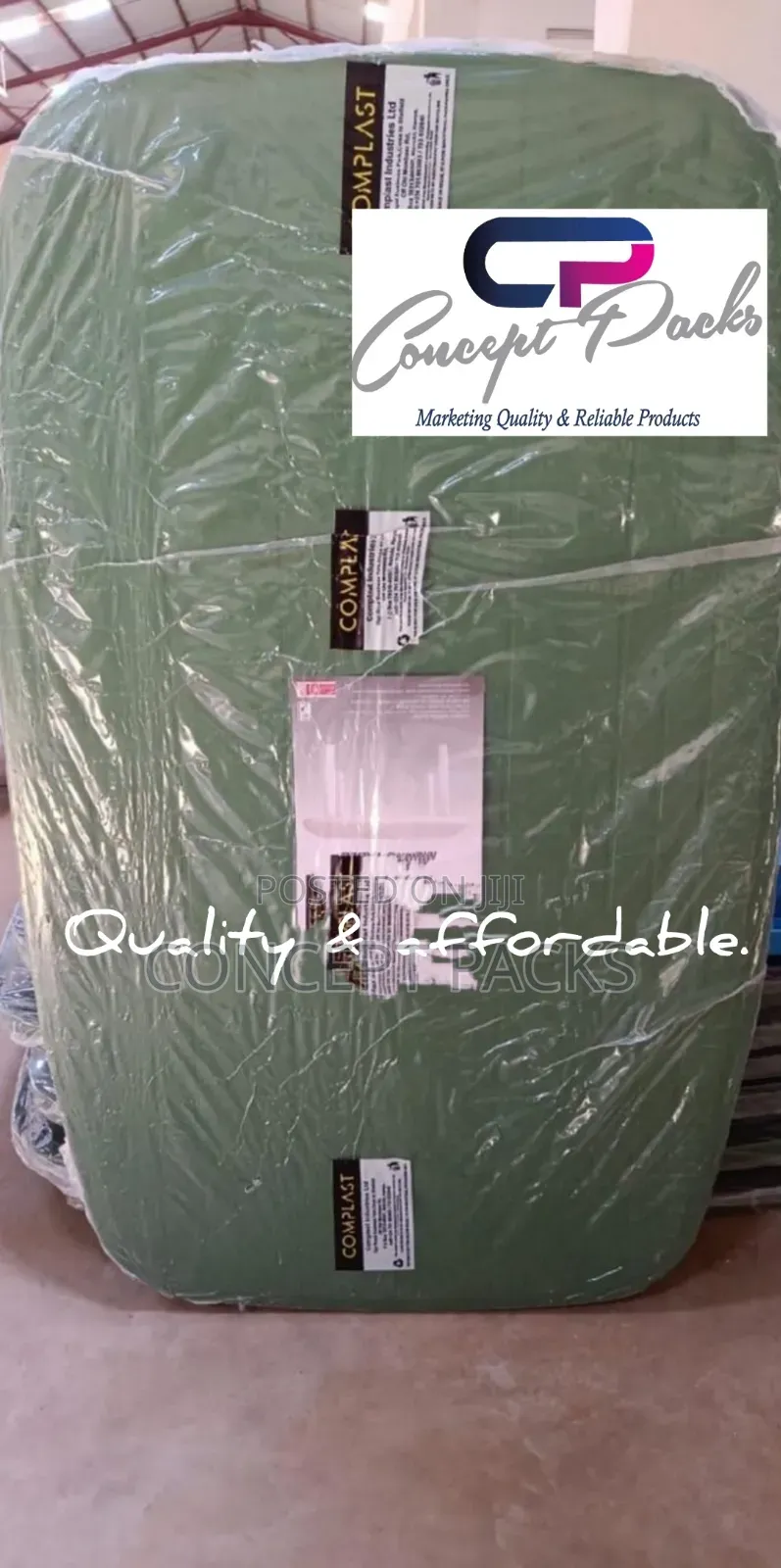 6 Seater Rectangle Jungle Green Plastic Table.