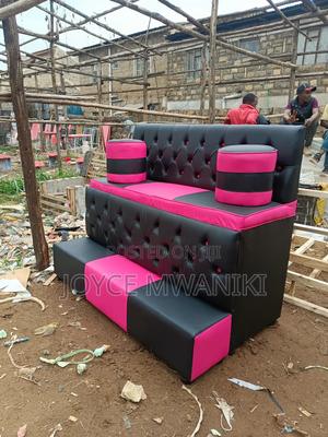 Pedicure Seat, 3 Seater Pink and Black - thumbnail 2