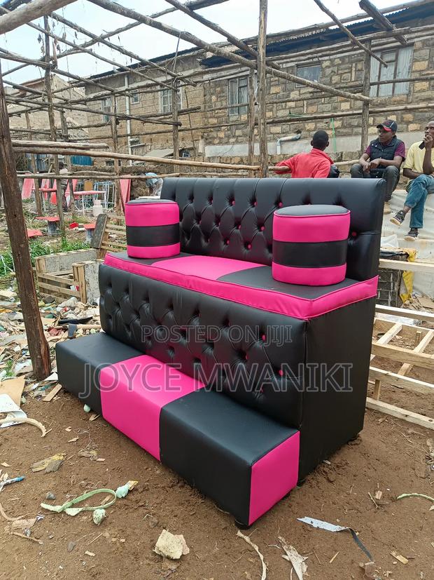 Pedicure Seat, 3 Seater Pink and Black - thumbnail 3