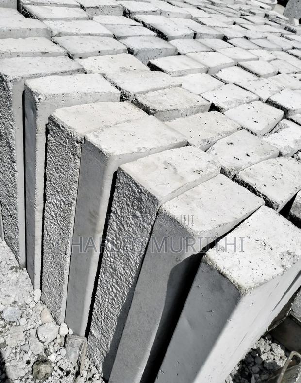 Pavement Roadkerbs
