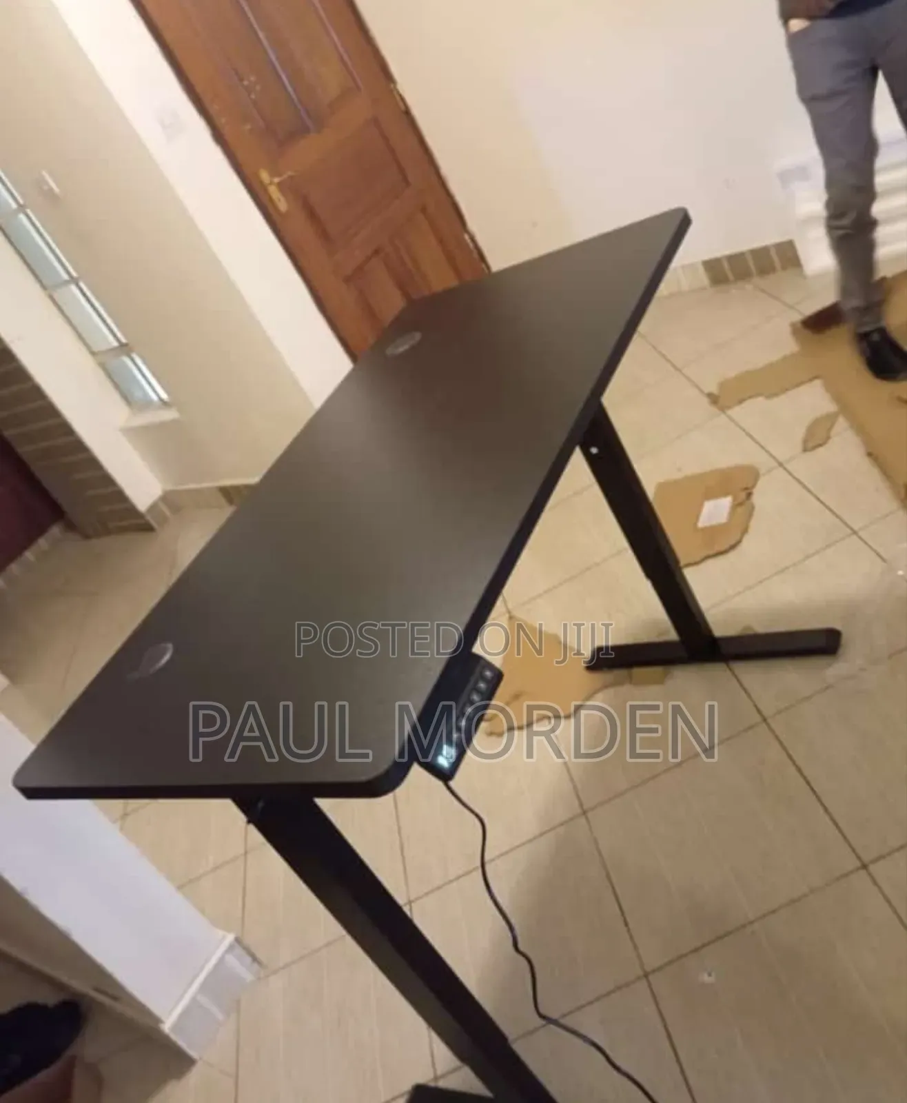Electric Adjustable Height Desk