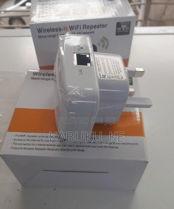 Wifi Signal Repeater Extender - main view