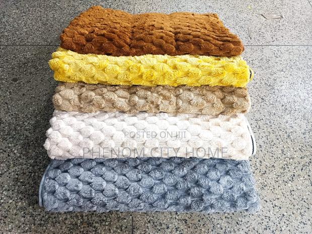 Woolen Carpets Available - thumbnail 3