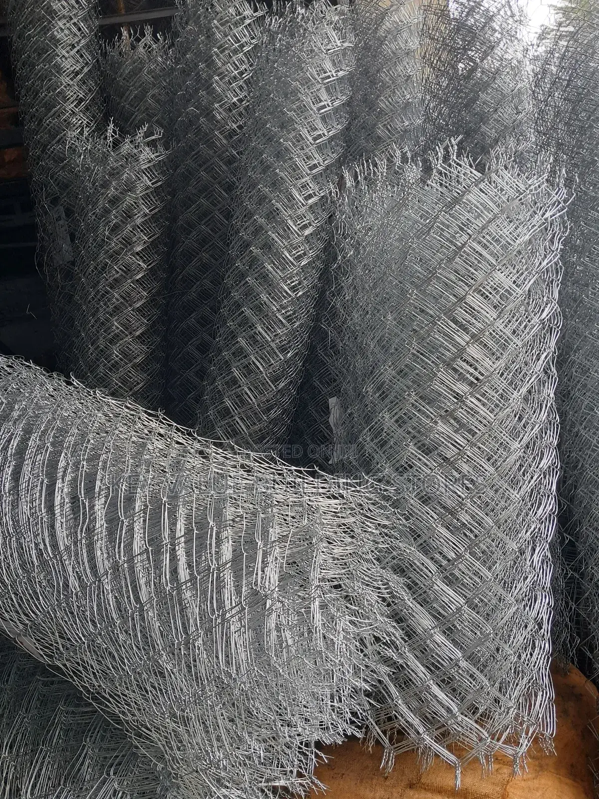 Chainlink Fencing Mesh-Medium 12.5g Mesh 80×80 7ft