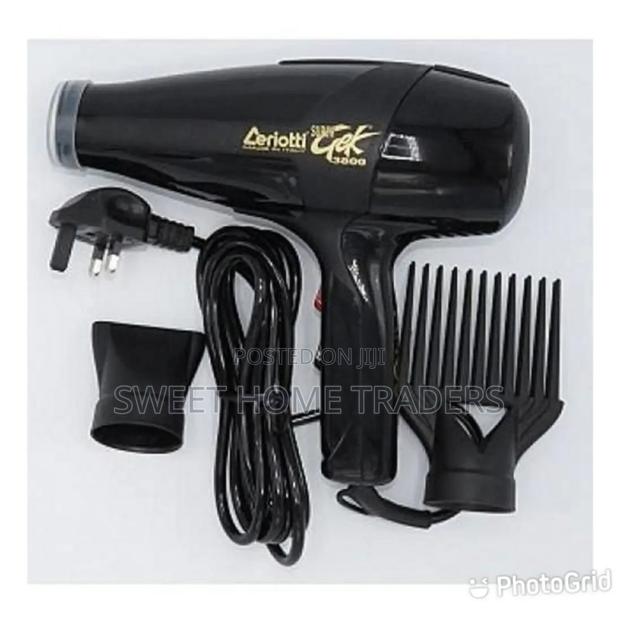 *Blow Dryer Gek 3800*