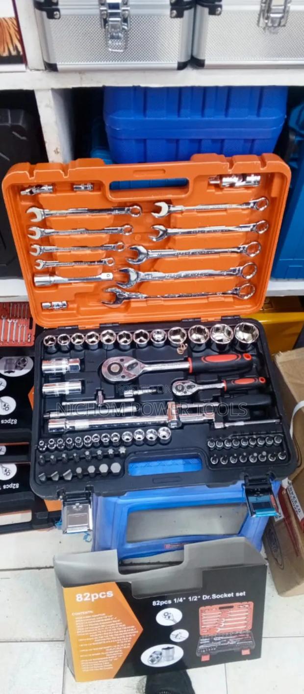 82 Pieces Socket Mechanical Toolbox - main view