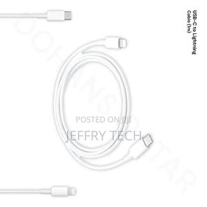 Apple iPhone USB-C to Lightning 1M Cable - thumbnail 2