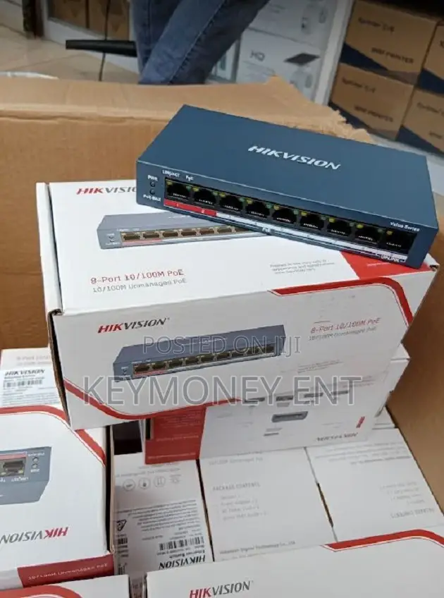 Hikvision 8 Ports POE Switch With Uplink
