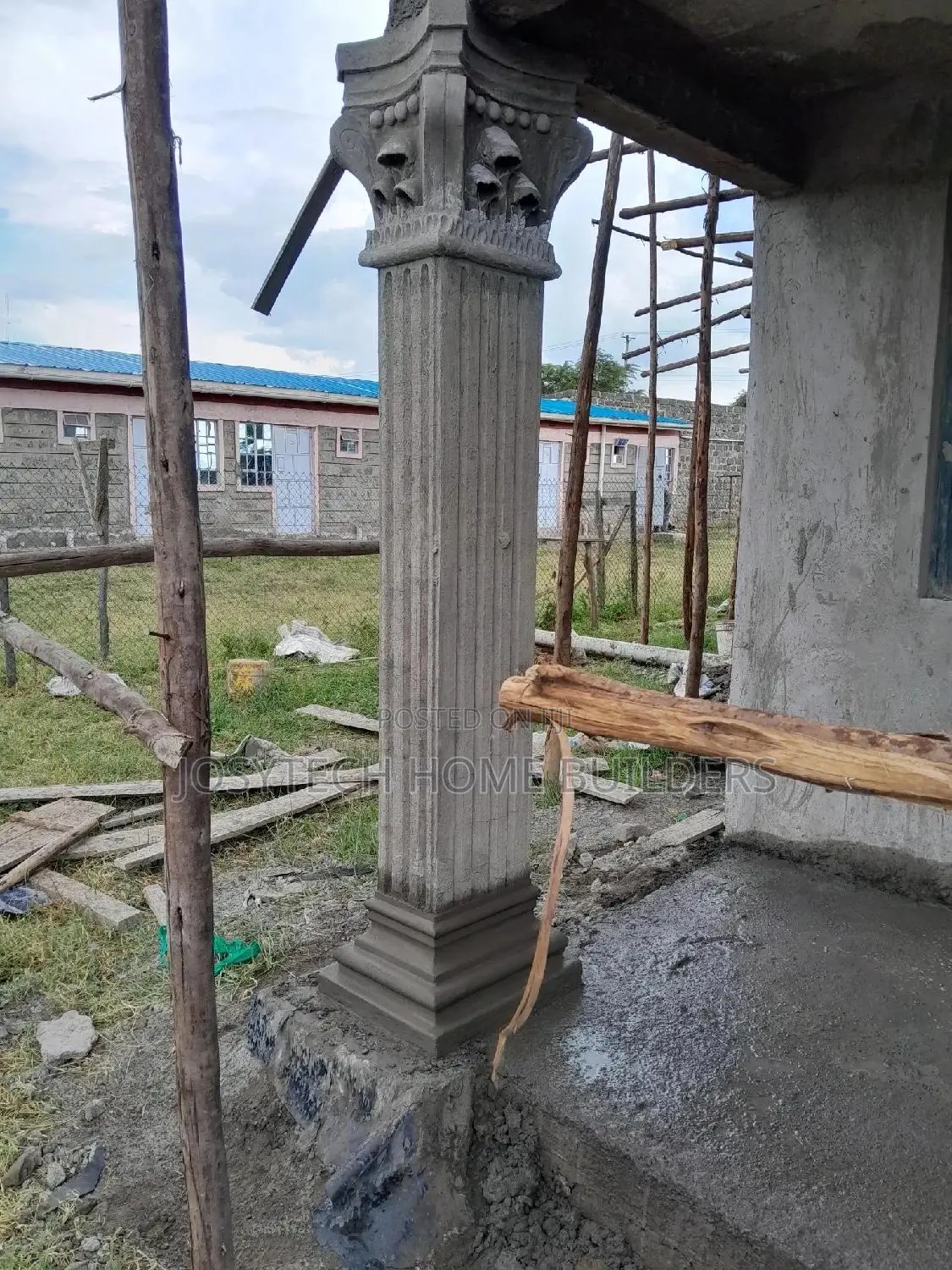 MOULDINGS FUNDI ( Great Job)