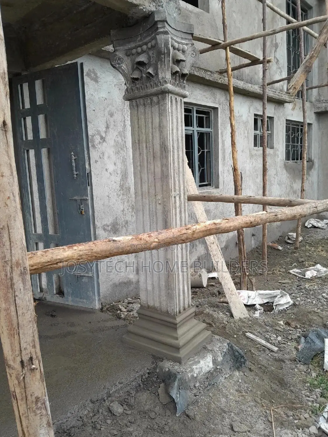 MOULDINGS FUNDI ( Great Job)