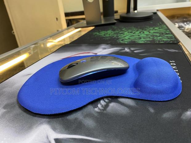 Mouse Pad With Gel Wrist Support - thumbnail 8
