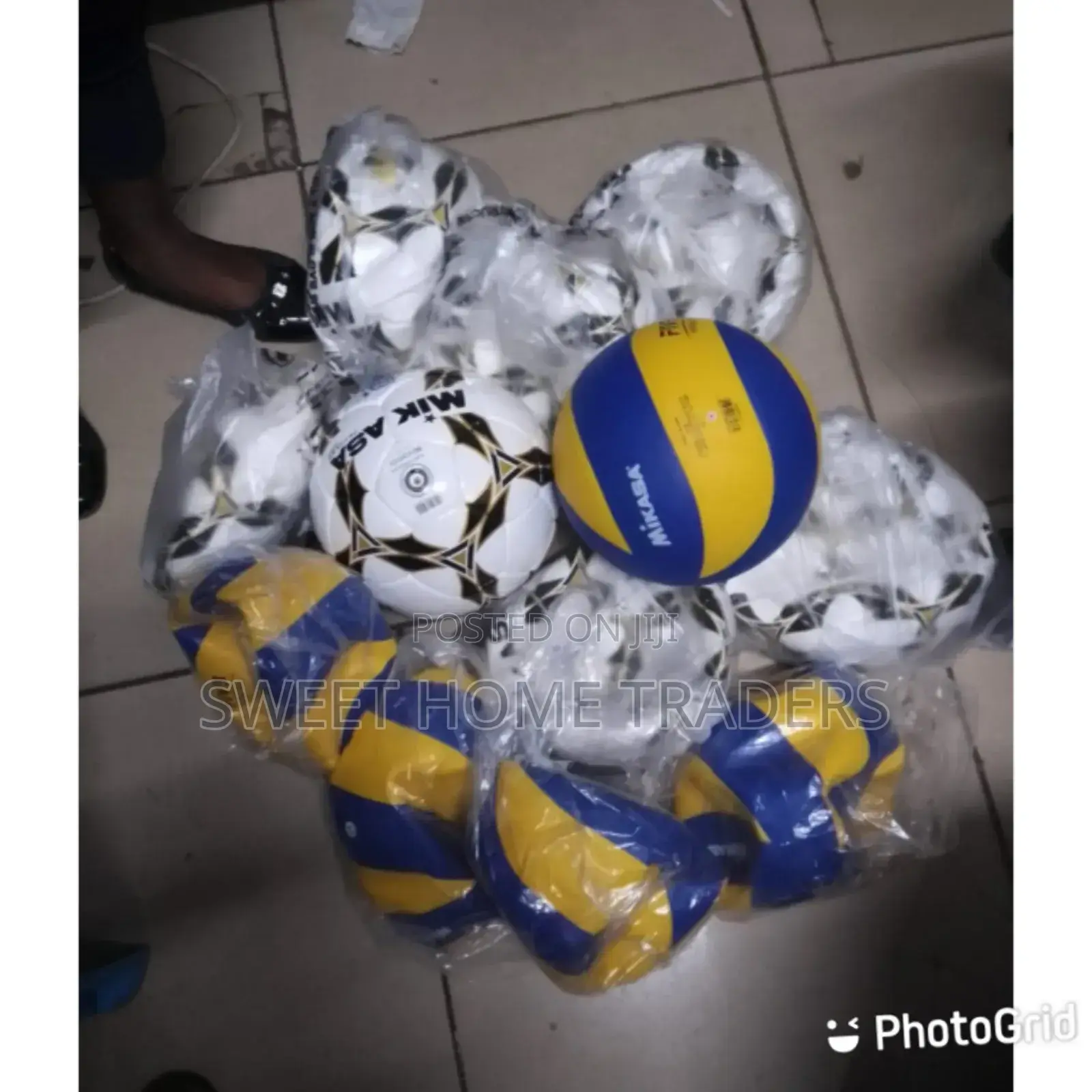 Best Quality Football and Volleyball