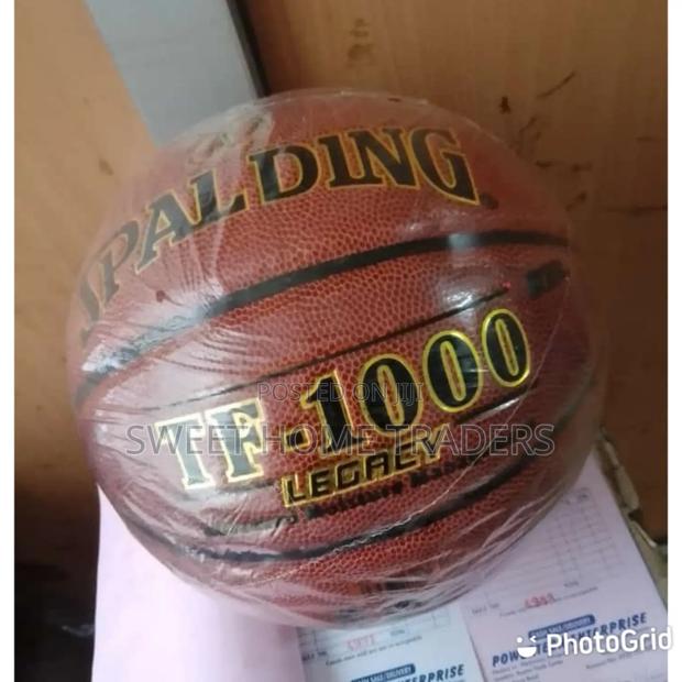 Quality Spalding Basketball - main view