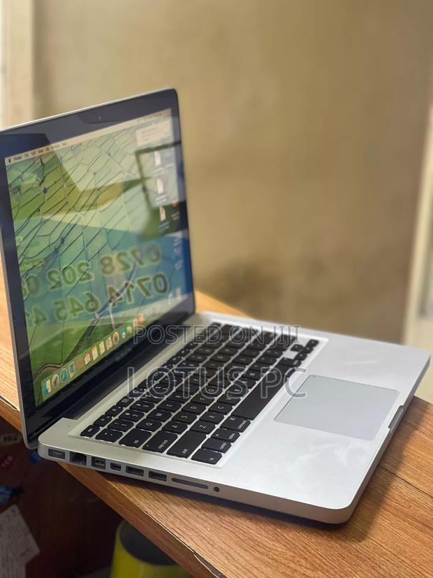 Laptop Apple MacBook Pro 2011 4GB Intel Core I5 HDD 500GB - thumbnail 2