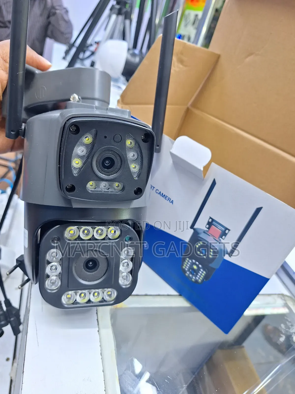 V380 Smart Outdoor 2 in 1 Cameras Remote Acces Wifi or Lan