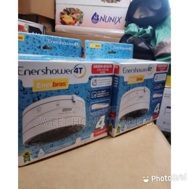 Quality 4t Shower Head - main view