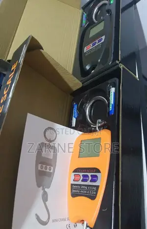 Mini Weighing Scale Measures Upto 200kg Is Compact Portable