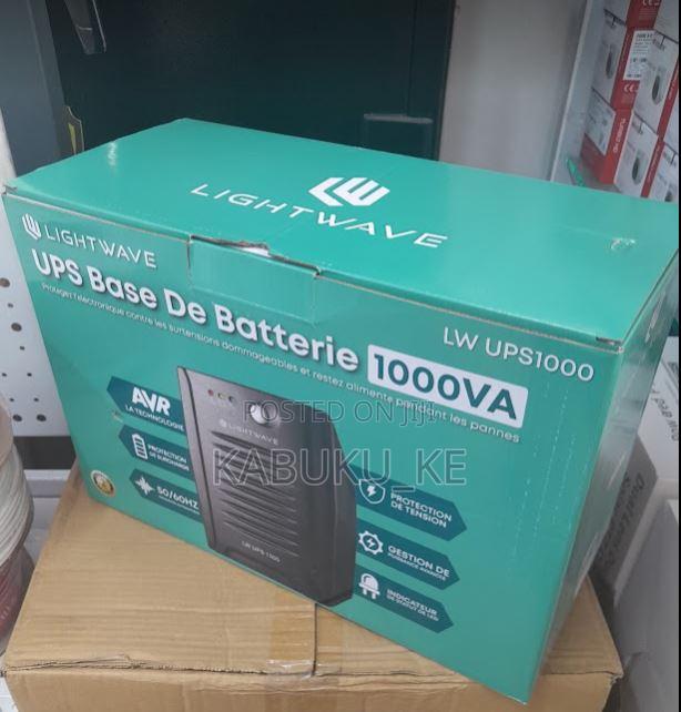 Lightwave UPS Battery Backup 1000VA 3 PIN
