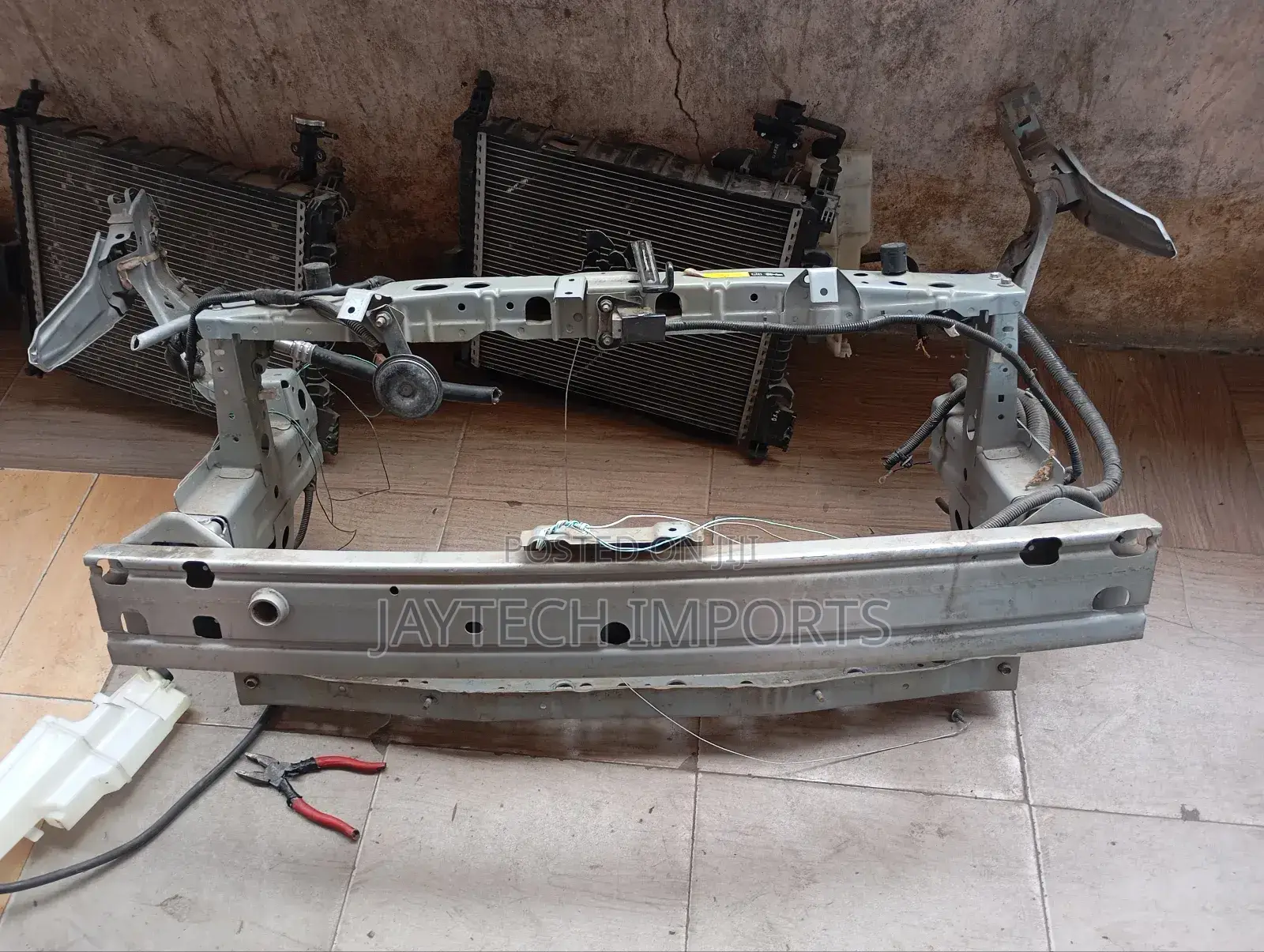 Nissan Note 2012 Radiator Panel