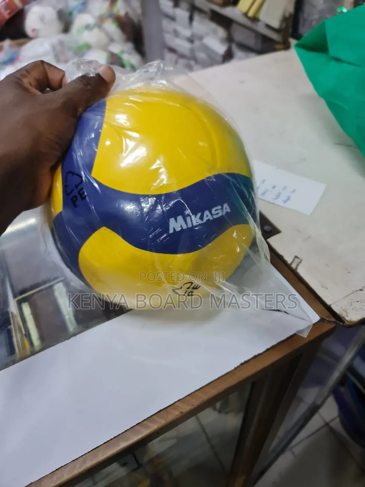Mikasa Volleyball Long-Lasting Mikasa Voly Ball.