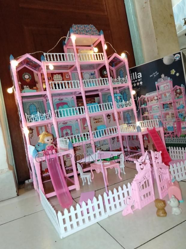 379 Pieces Doll House Play Set for Kids - thumbnail 3
