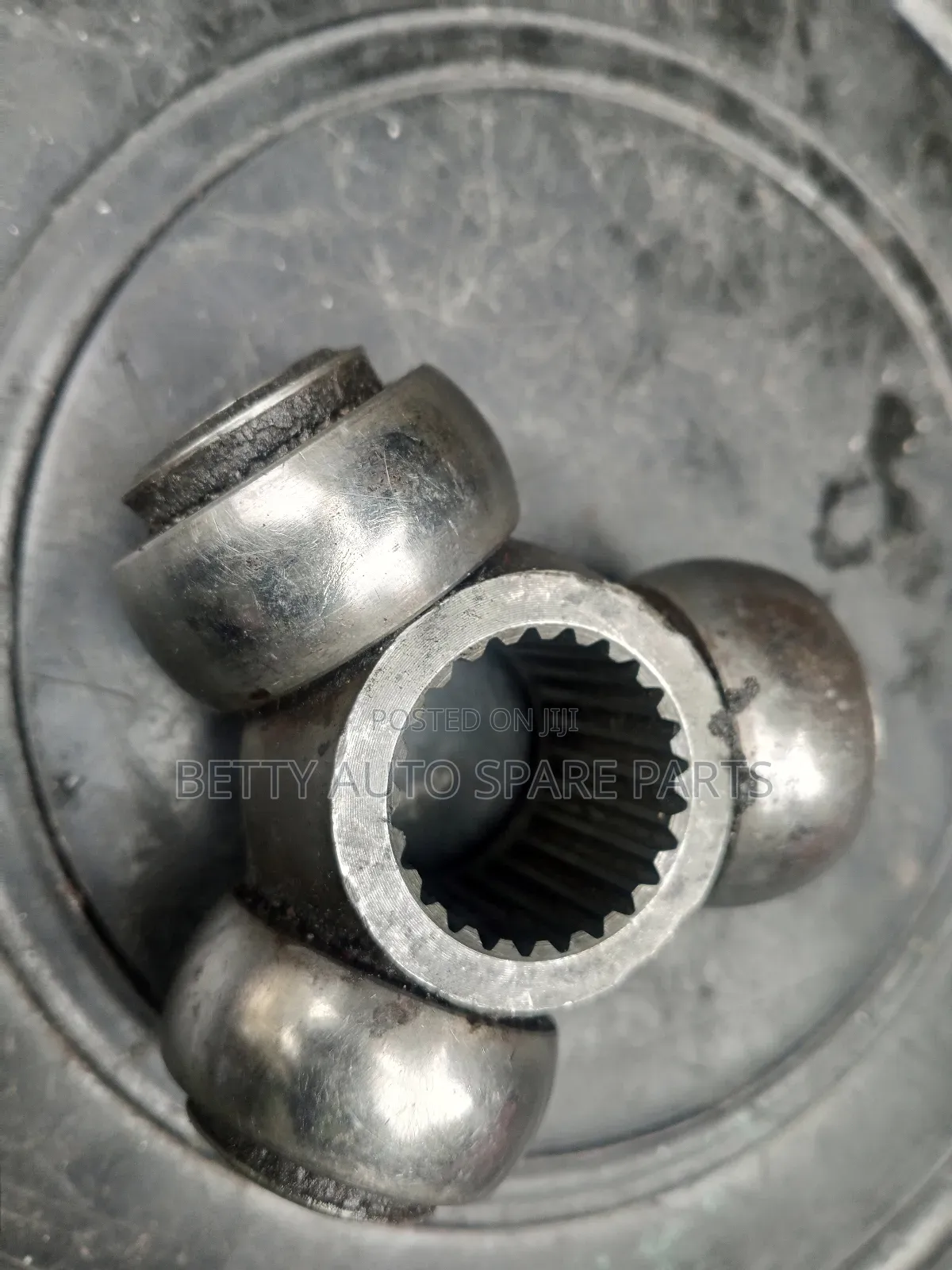 Suzuki Escudo Drive Shaft Cross