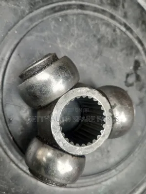 Suzuki Escudo Drive Shaft Cross