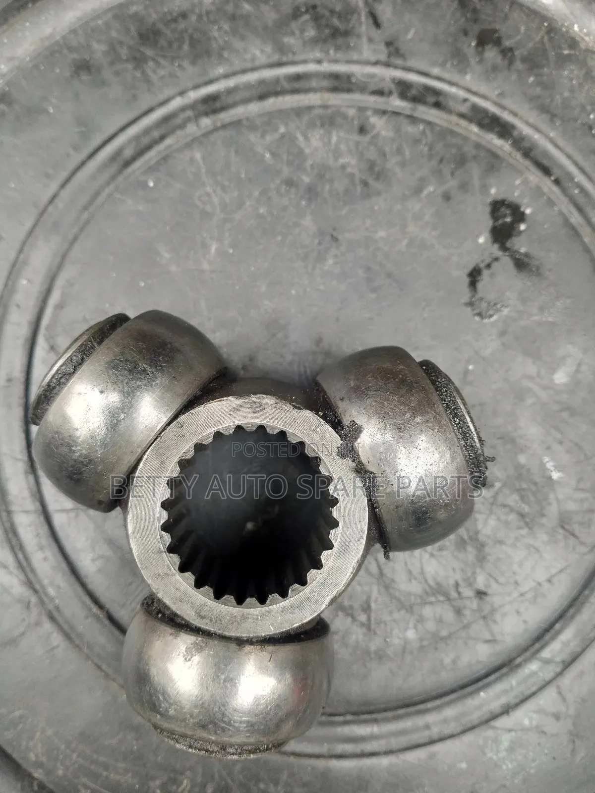 Suzuki Escudo Drive Shaft Cross