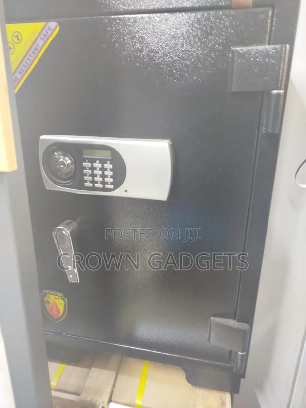 High Quality Safe - main view