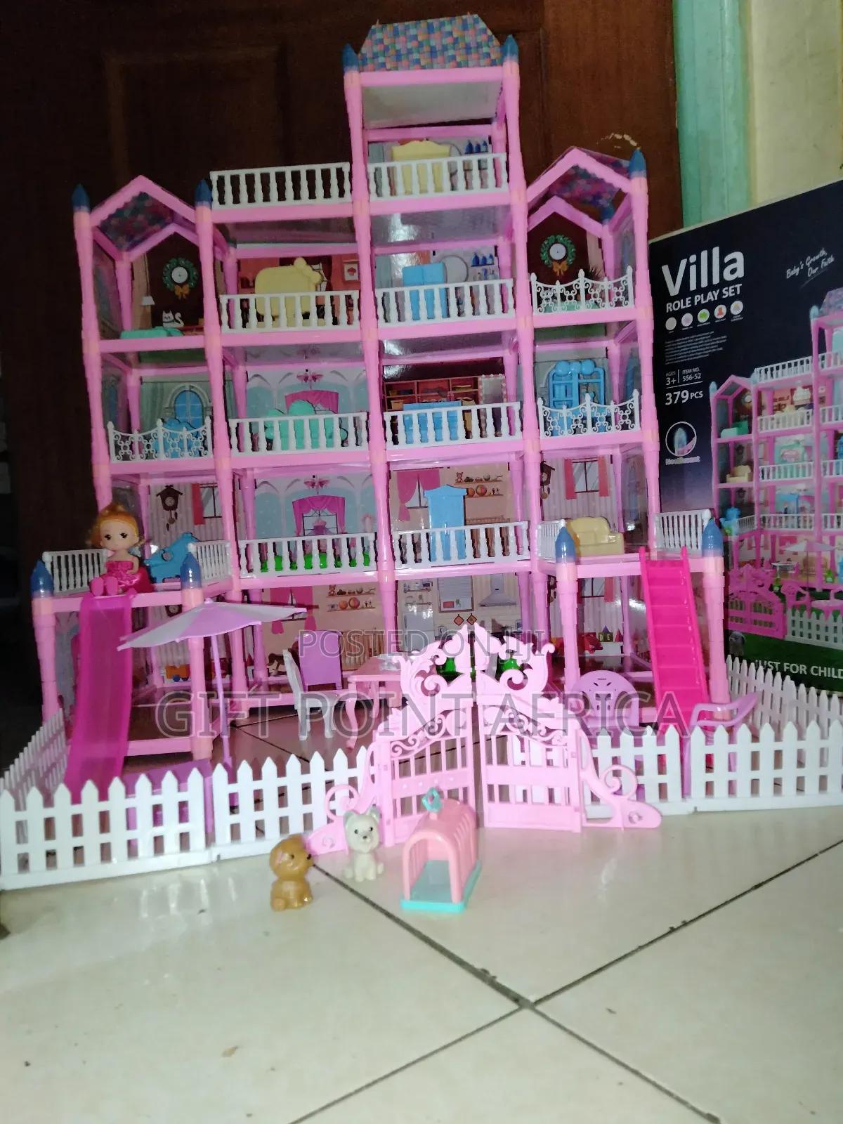 379 Pieces Kids Doll House Play Set