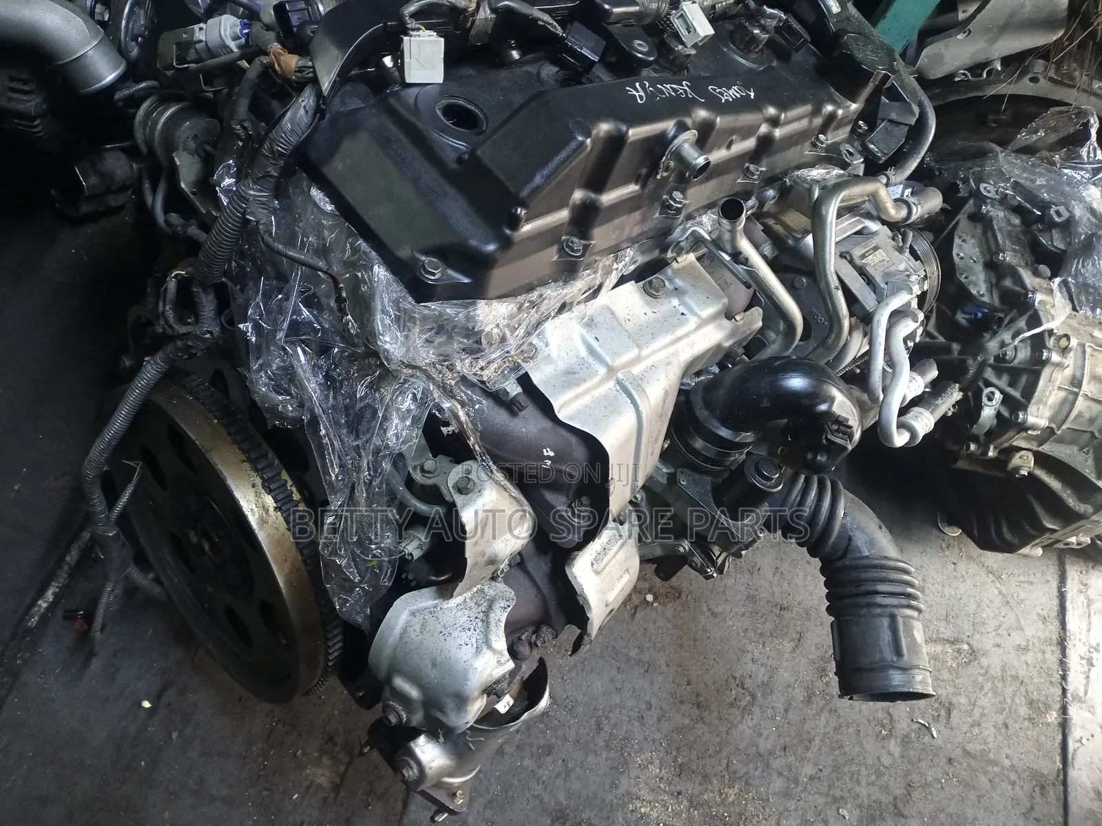 Toyota Hiace 7 L New Model 1kd Complete Engine