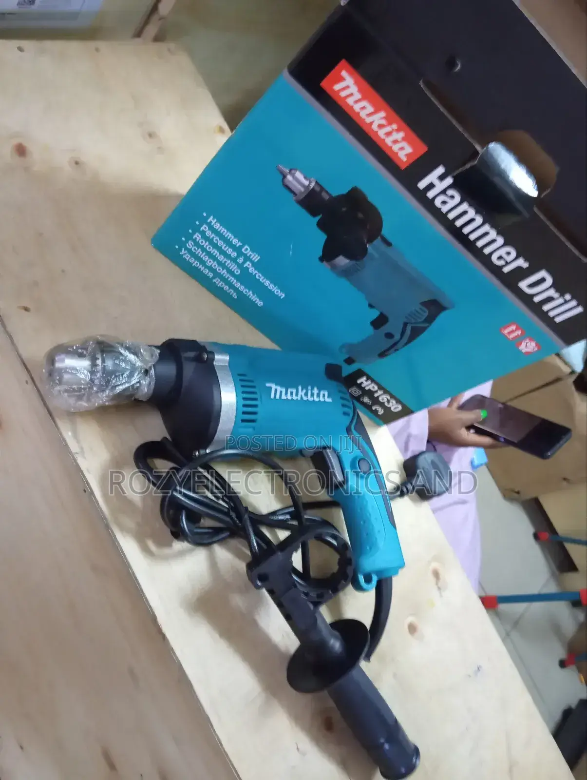 Makita Drill Hp1630