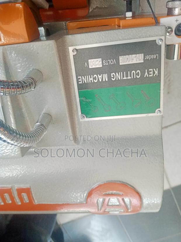 Key Cutting Machine Commercial TH- 100E - thumbnail 3