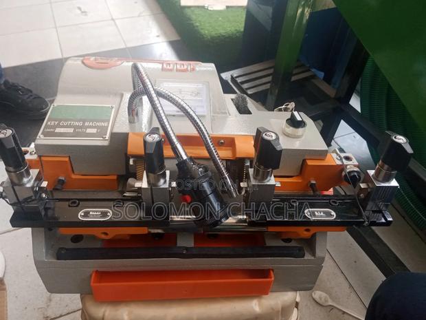 Key Cutting Machine Commercial TH- 100E - thumbnail 5