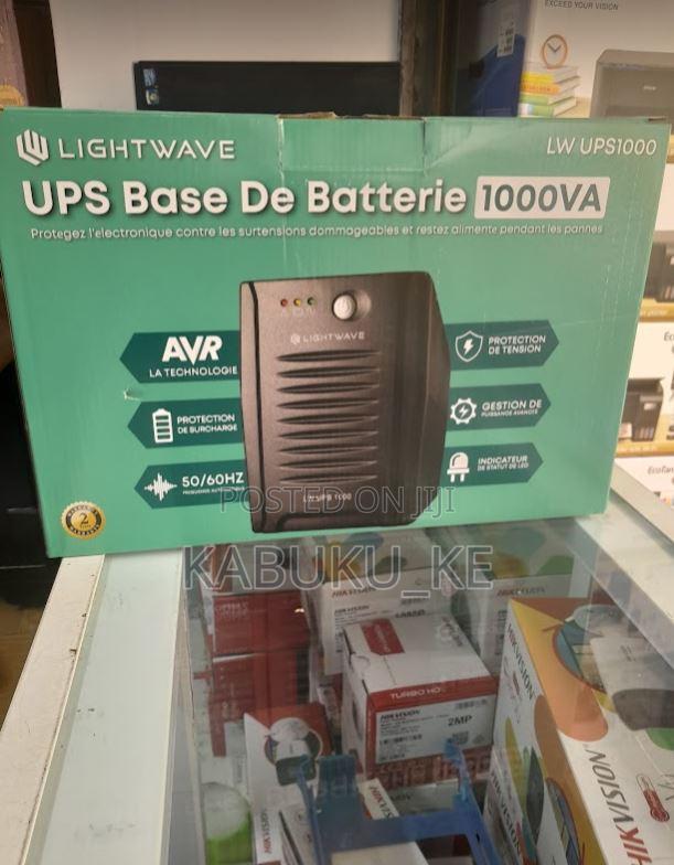 Light Wave 1,000VA or 1KVA Lightwave UPS - main view