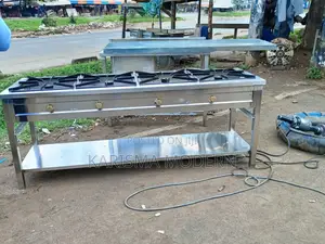 Resplendent Four Burner Gas Cooker