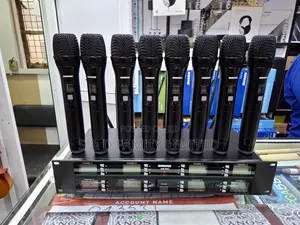 Shure AM-801 Eight in One Wireless Microphone