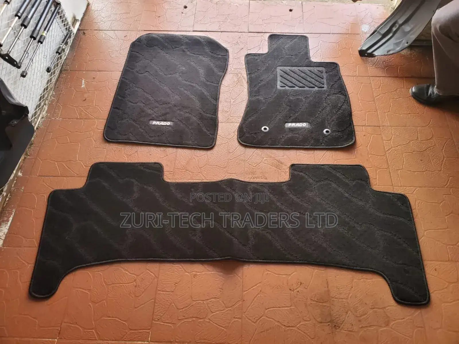 Prado 120 Original Floor Mats